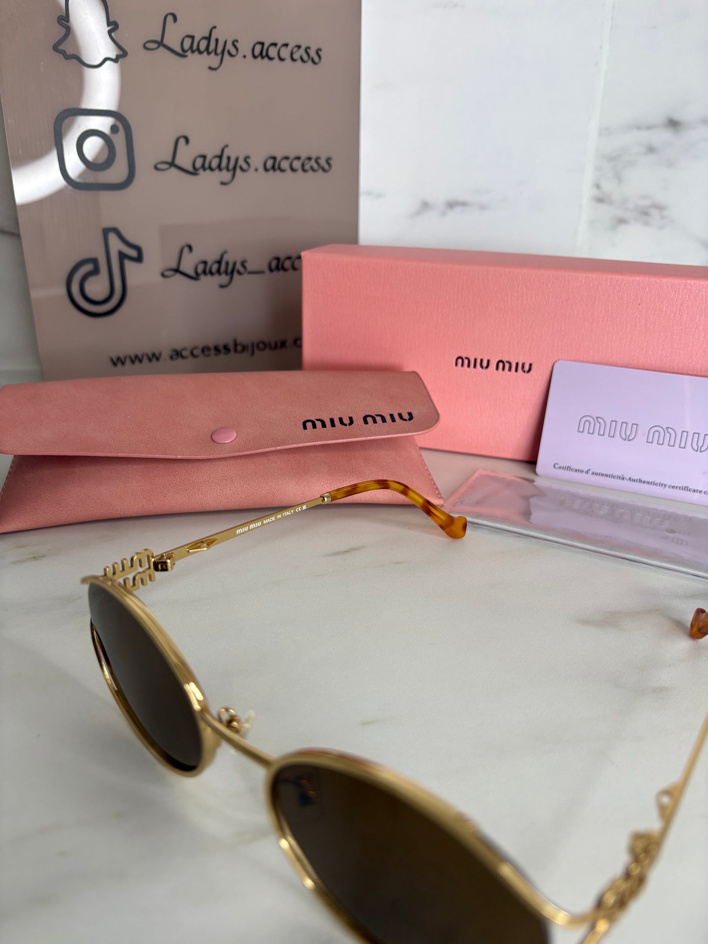 Lunette Mui