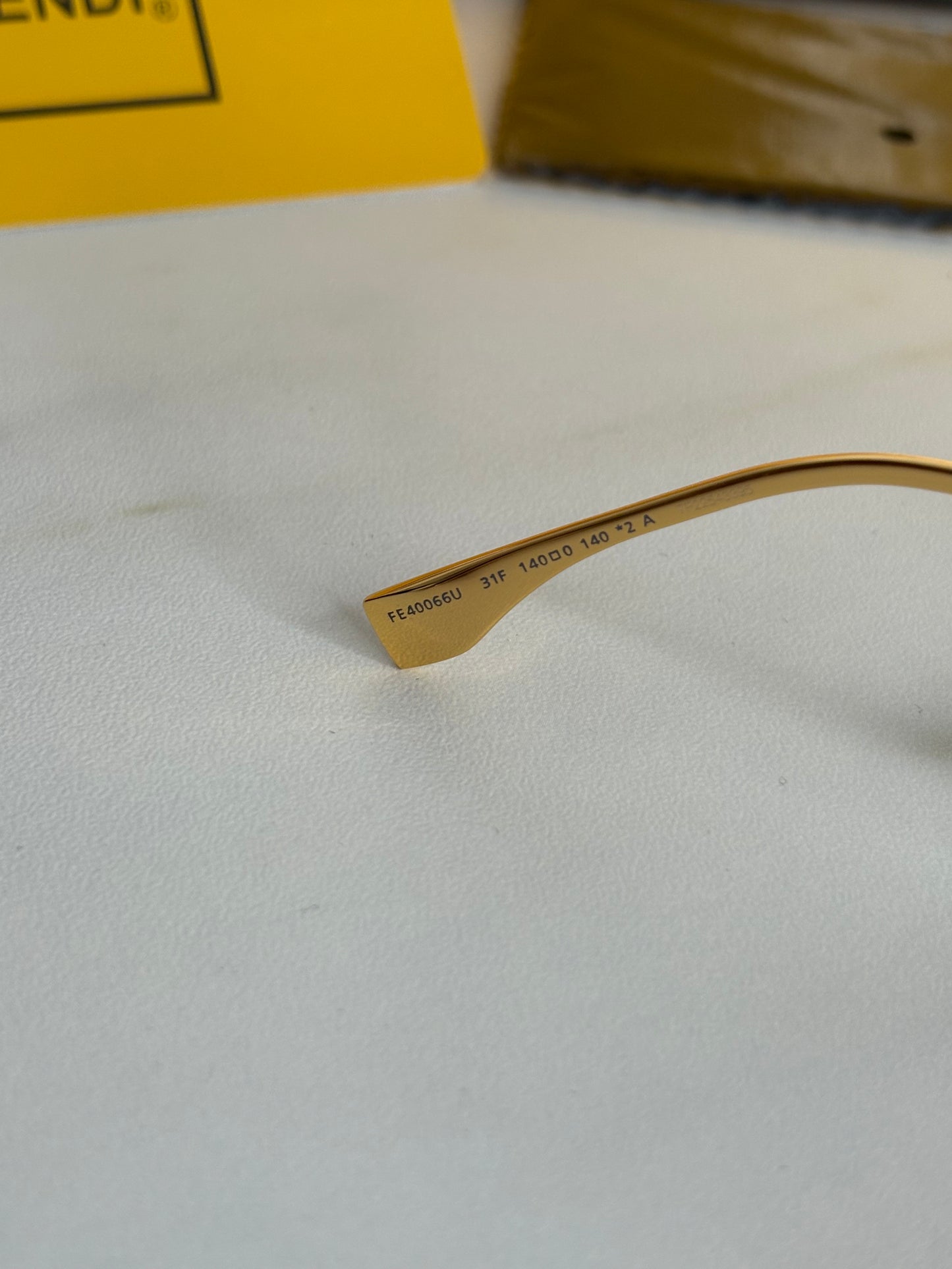 Lunette F