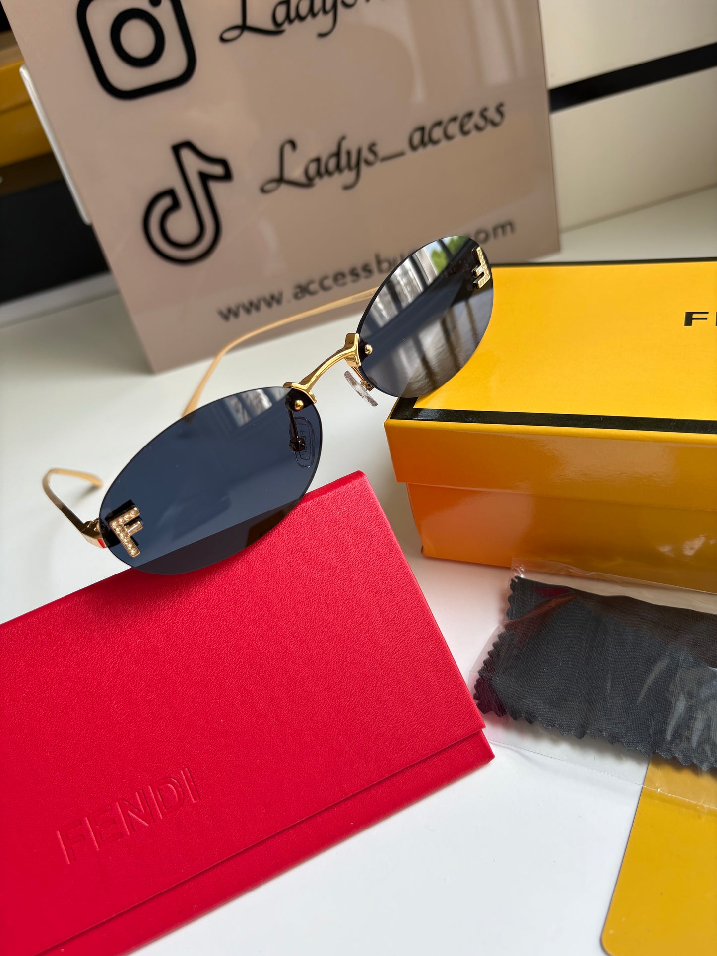 Lunette F bleu