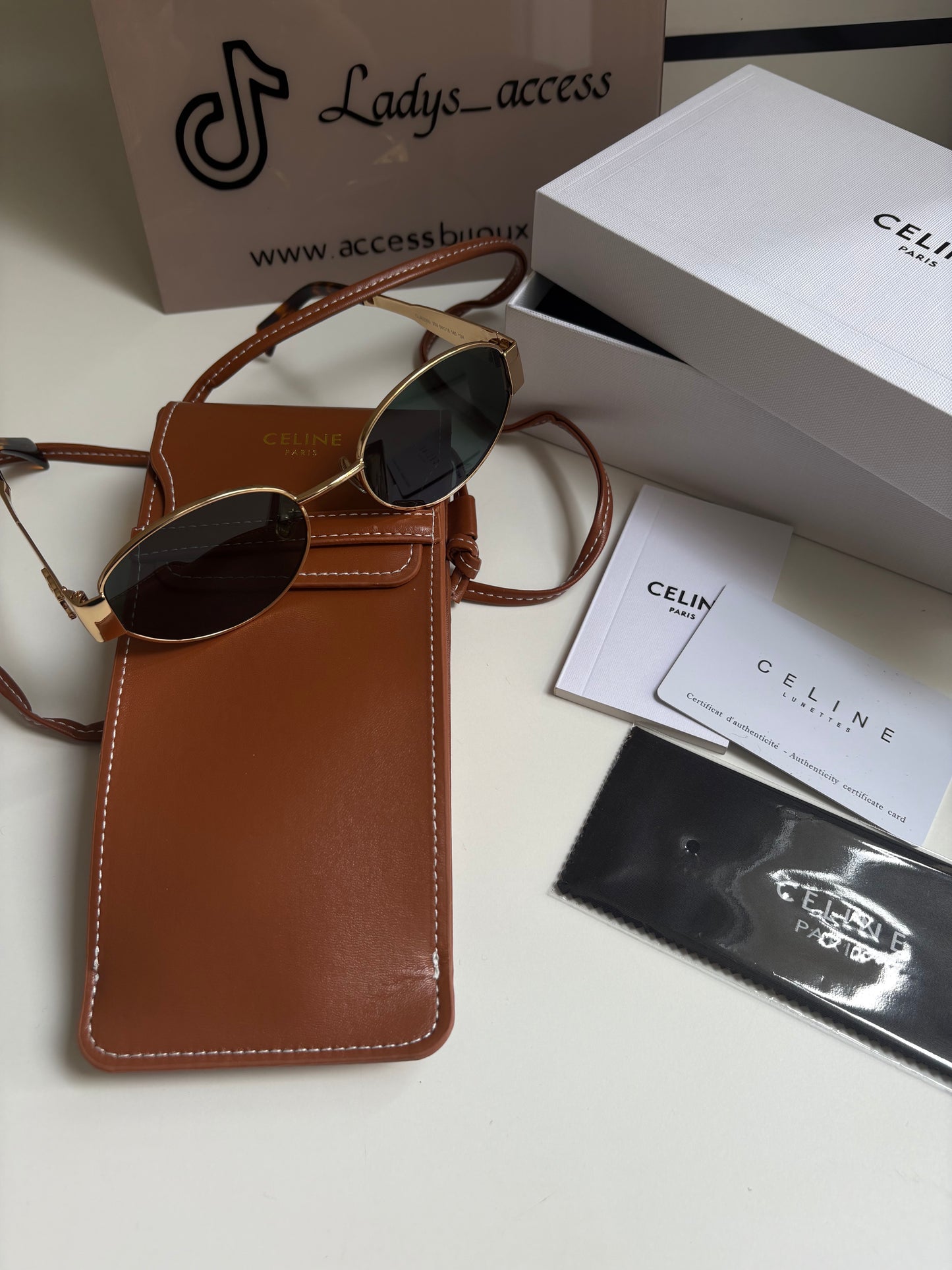 Lunette Cln
