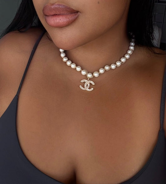 Collier C